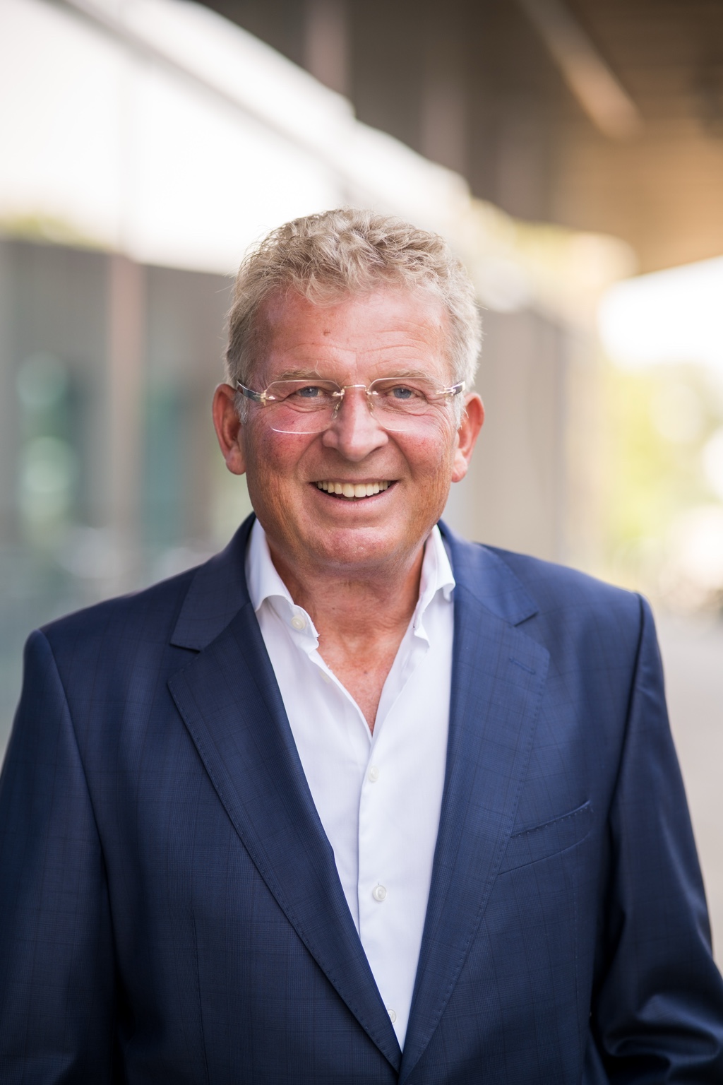 Eric Kratzer, Unternehmensberater